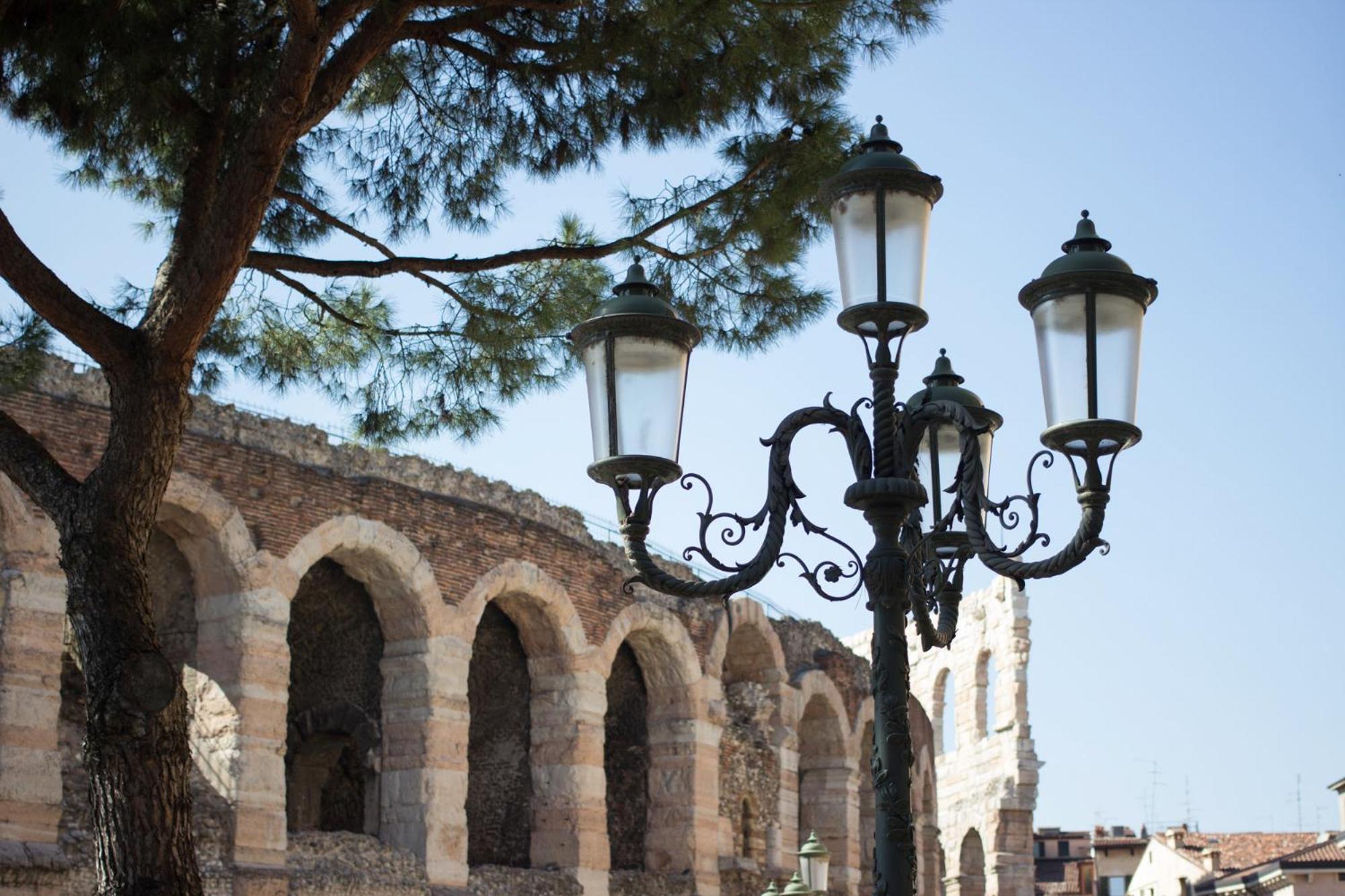 Arena Luxury Rooms Verona Exterior foto